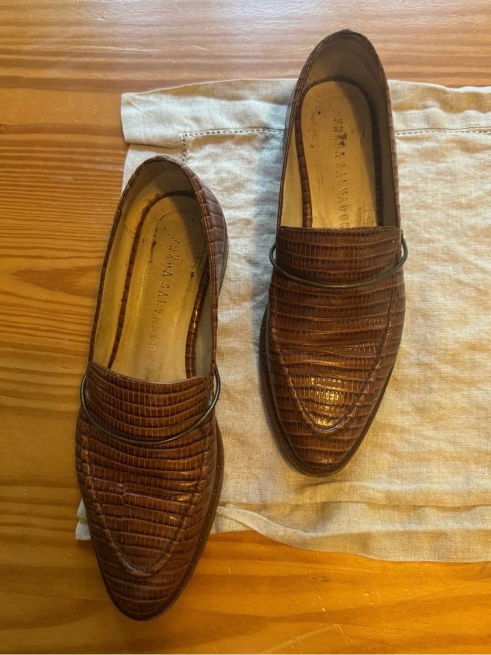 Freda Salvador brown leather Halo loafers